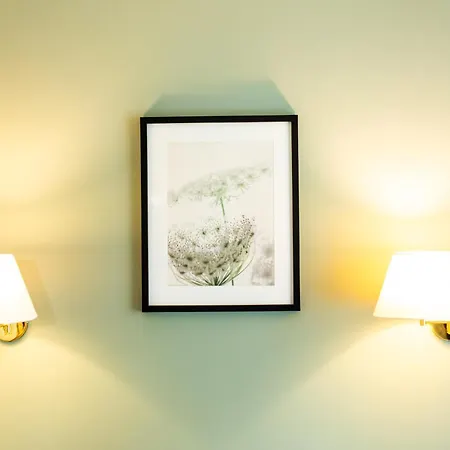 Comfort - 2 Bedroom Apartment