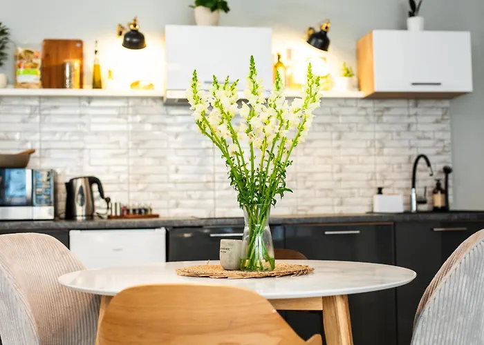 Comfort - 2 Bedroom *