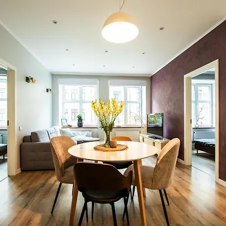 Comfort - 2 Bedroom Apartamento